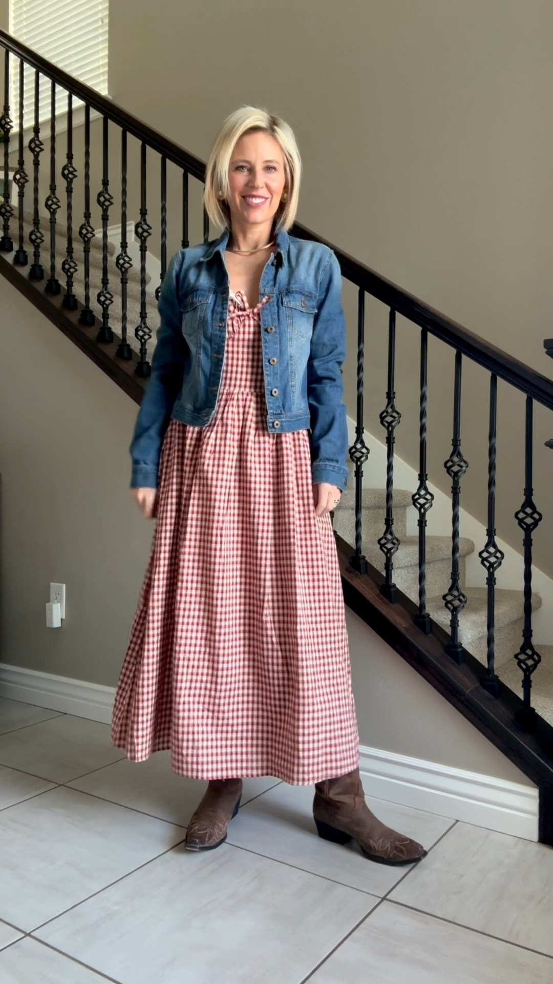 Holiday outfit idea! Obsessed with this darling gingham dress

Dress size: Small

#LTKHoliday #LTKGiftGuide #LTKdayinmylife