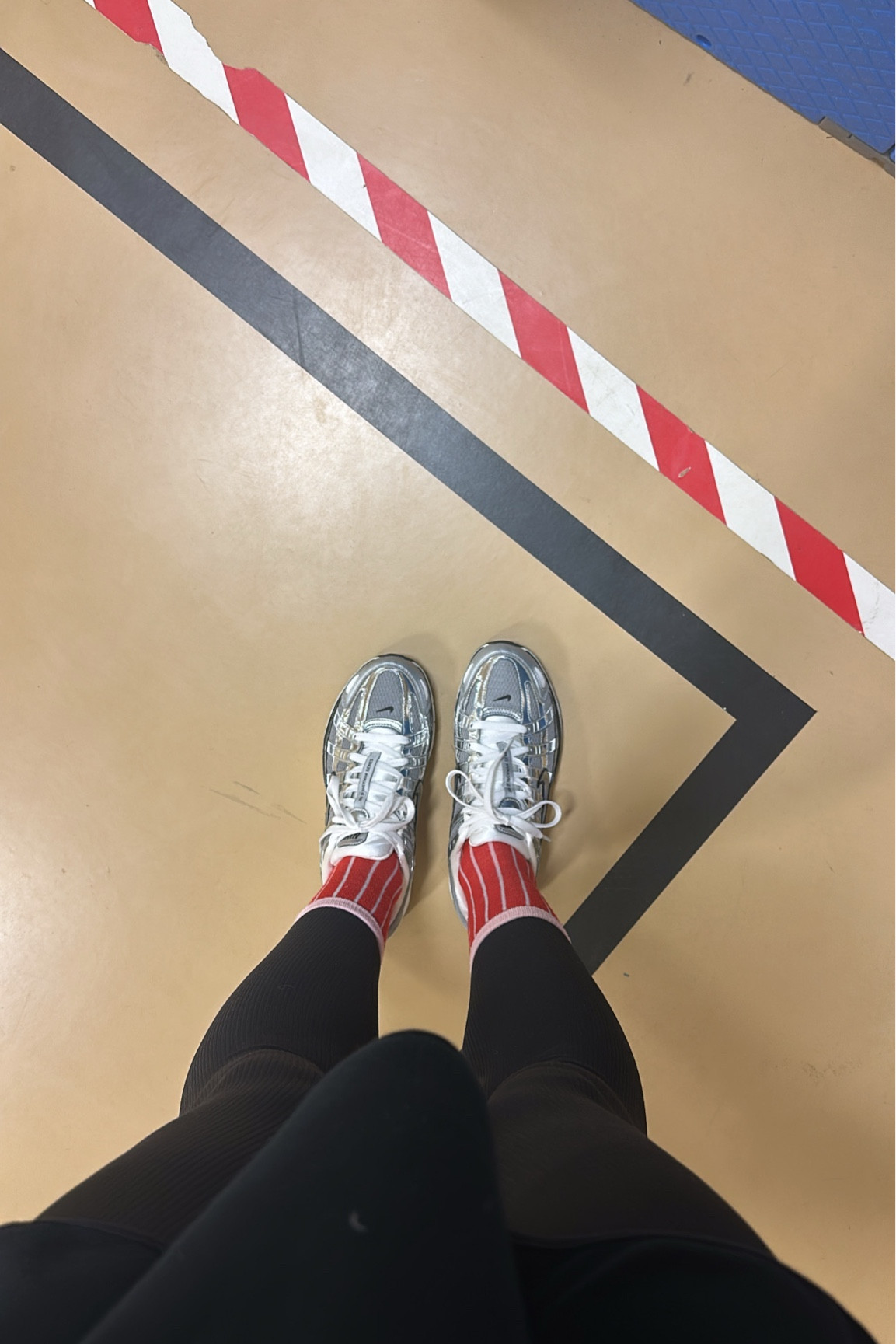 because walking around at basketball practice doesn’t mean your shoes need to be boring 🩶

#LTKActive #LTKFitness #LTKSeasonal