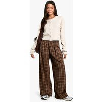 boohoo Women's Check Pleat Detail Slouchy Trouser in Brown | Size: 2 | Woven | boohoo (US & Canada)