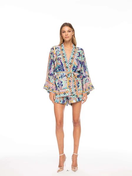 AUTUMN KIMONO | Robert Graham