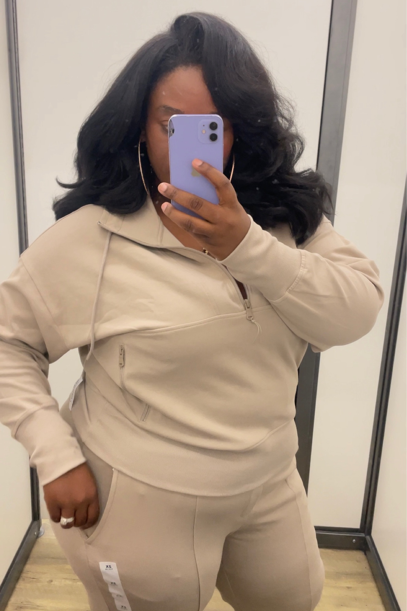 I’m wearing a xxl in the top 
and a 2x in the bottoms 

this is a fit preference 
Im usually a 3x 

the outfit is “fitted” if I want a more baggier look I would of went with my exact size 