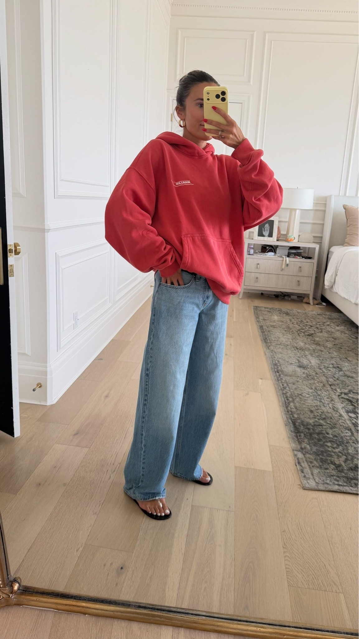 Comfy casual essentials for fall! 

Abercrombie, Abercrombie jeans, fall outfit

#LTKootd #LTKOver40 #LTKSeasonal