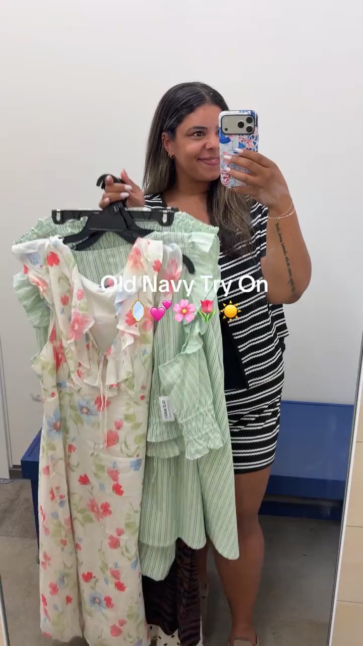 Old Navy Try on haul and currently it's all on sale! 🎉🤍 #salealert #oldnavy #size20 #tryonhaul #shopwithme 

#LTKSaleAlert #LTKMidsize #LTKPlusSize