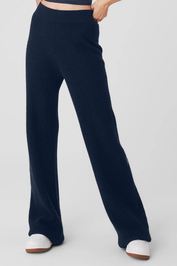 Cashmere High-Waist Plush Waffle Pant - Navy | Alo Yoga