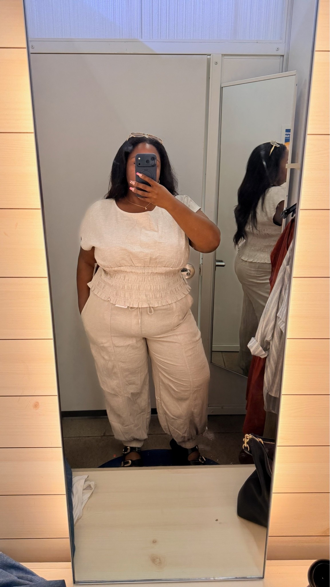 ✨ This Mid-Rise Linen-Blend Cinched-Ankle Pants and the matching Linen-Blend Short-Sleeve Smocked Top is the perfect light weight outfit for summer

#LTKootd #LTKgrwm #LTKPlusSize