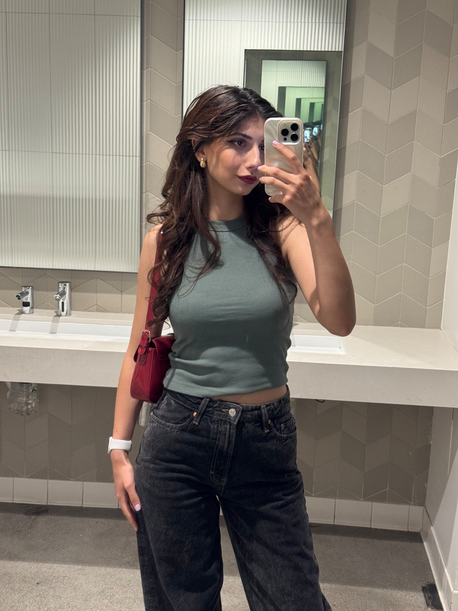 Hi 🤭 today’s ootd

#LTKootd #LTKgrwm #LTKdayinmylife