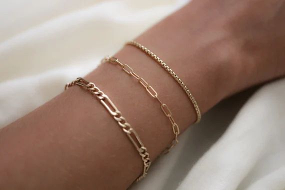 Gold Chain Bracelet - Stacking Bracelet - Unisex Jewelry - Figaro Chain Bracelet - Thick Chain Brace | Etsy (US)