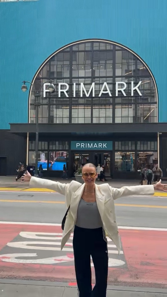 Come to Primark with me (NEW YORK EDITION 🍎🗽🏙️🇺🇸)

#LTKuk #LTKeurope #LTKstyletip