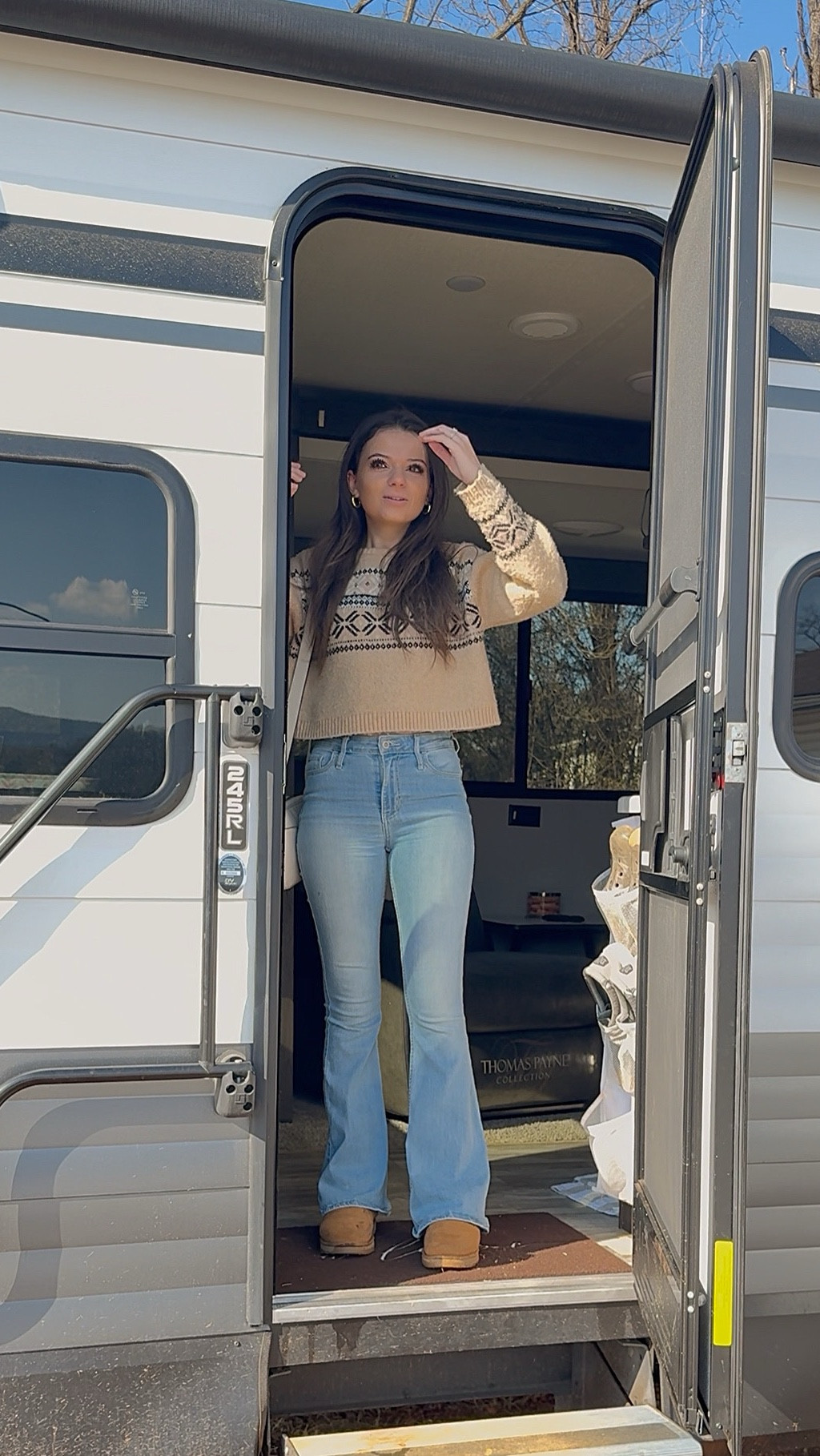 such a nice day today😭🫶🏼 thank you for being here i love you!!!💫🤍

#LTKPetite #LTKdayinmylife #LTKvlog