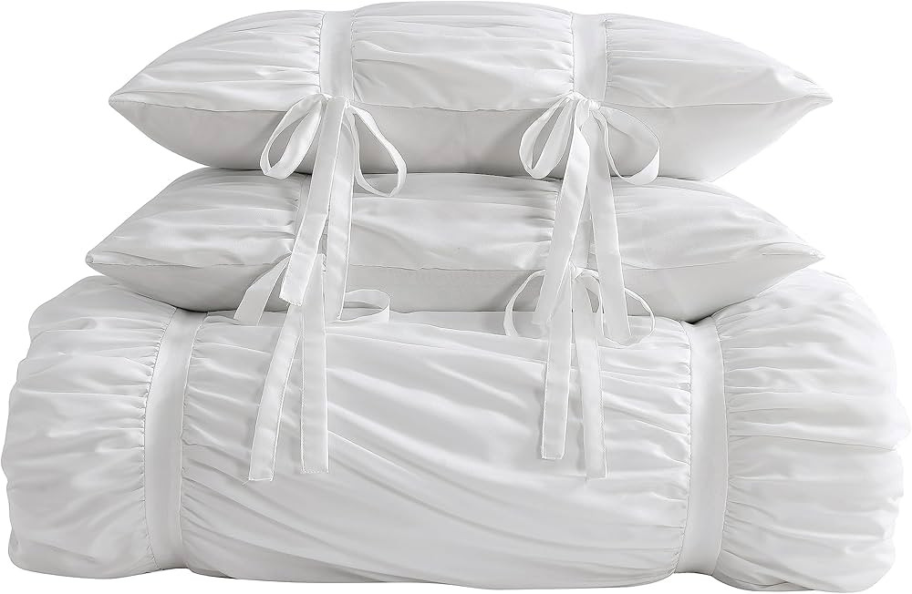 Casual Chic – Eloise 3 Piece Comforter Set – Pleated Bed Comforter Set – Luxurious Bedding ... | Amazon (US)