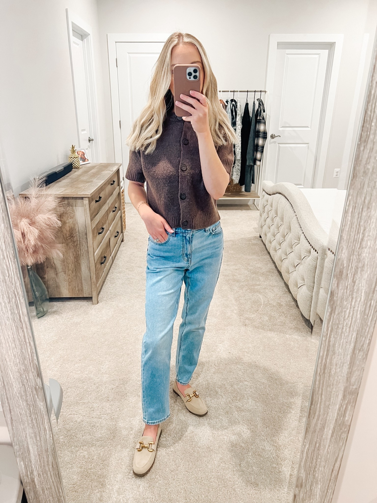 American eagle jeans are on major sale!!! These are my favorite high waisted straight jeans and they’re only $35 on sale!!! I’m size 25 extra short! 

mom jeans, mom ootd, denim sale, jeans 

#LTKSaleAlert #LTKootd #LTKgrwm