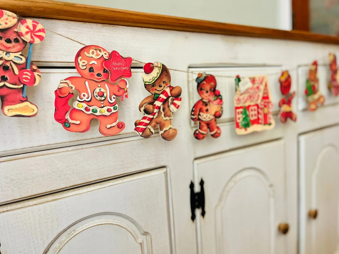 Retro Gingerbread Christmas Banner: Kitsch Holiday Garland - Etsy | Etsy (US)