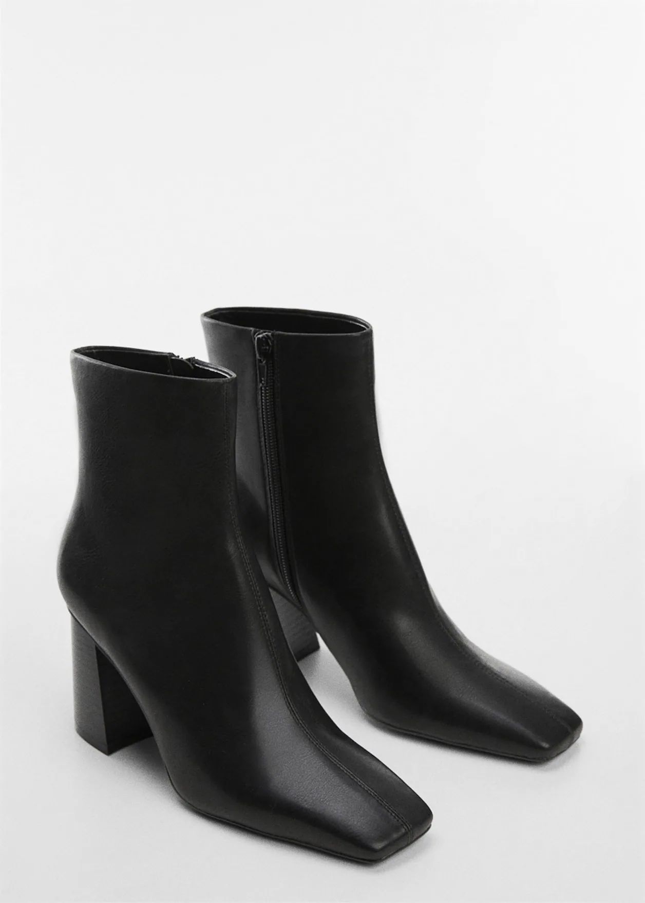 Block ankle boots with square toe -  Women | Mango USA | MANGO (US)