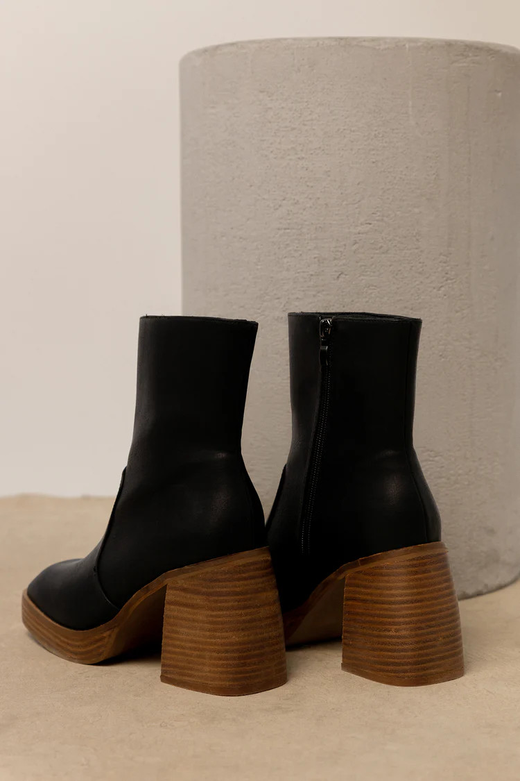 Foster Heeled Boots in Black - böhme | Böhme US
