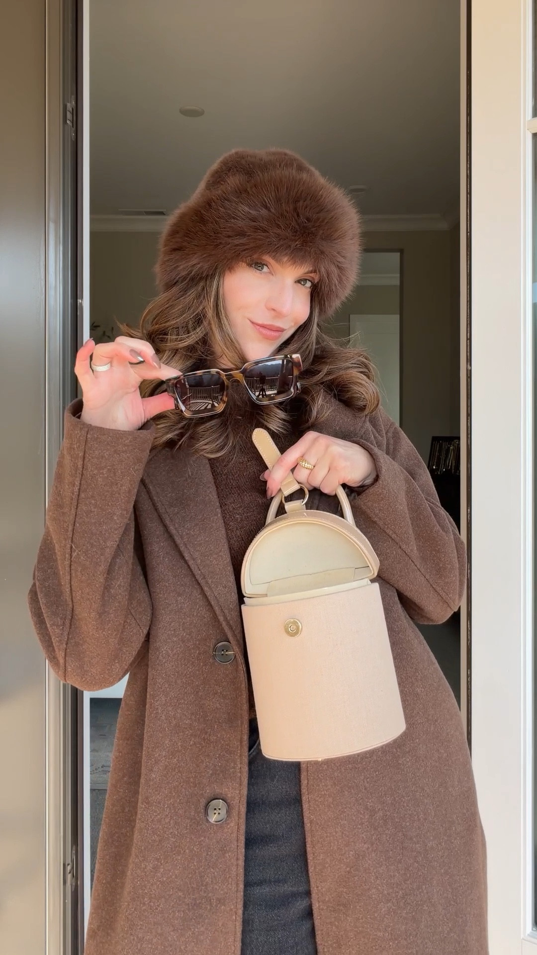 Get ready with me to beat the cold 🤎

#LTKgrwm #LTKFindsUnder100 #LTKootd