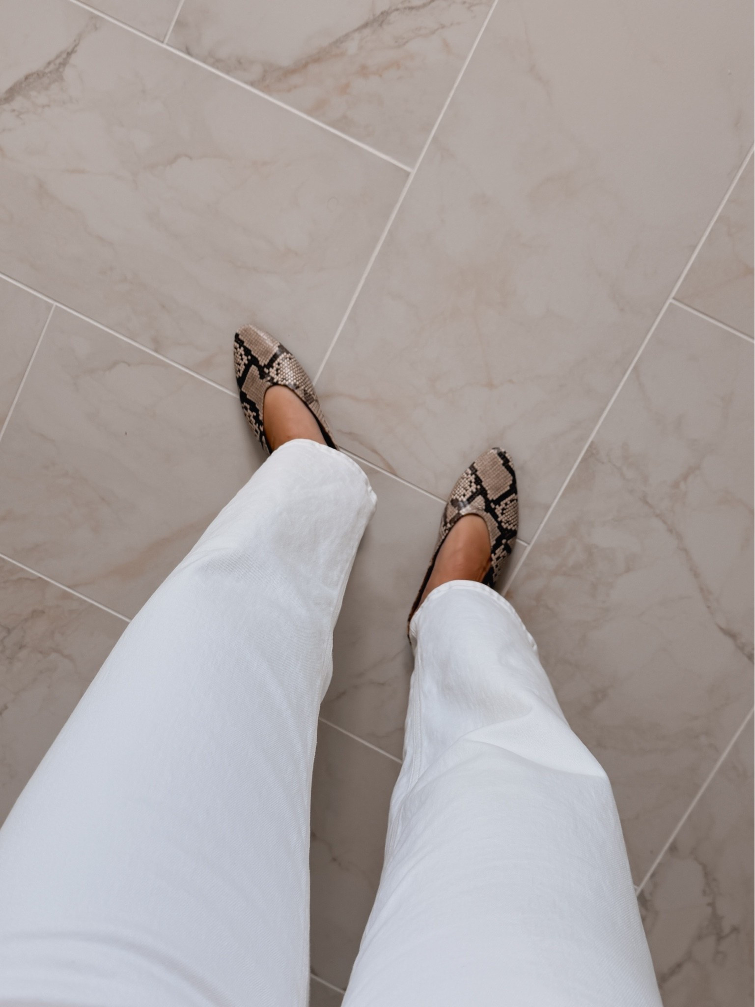 The trending flats for fall 🍁

#LTKootd #LTKOver40 #LTKPetite