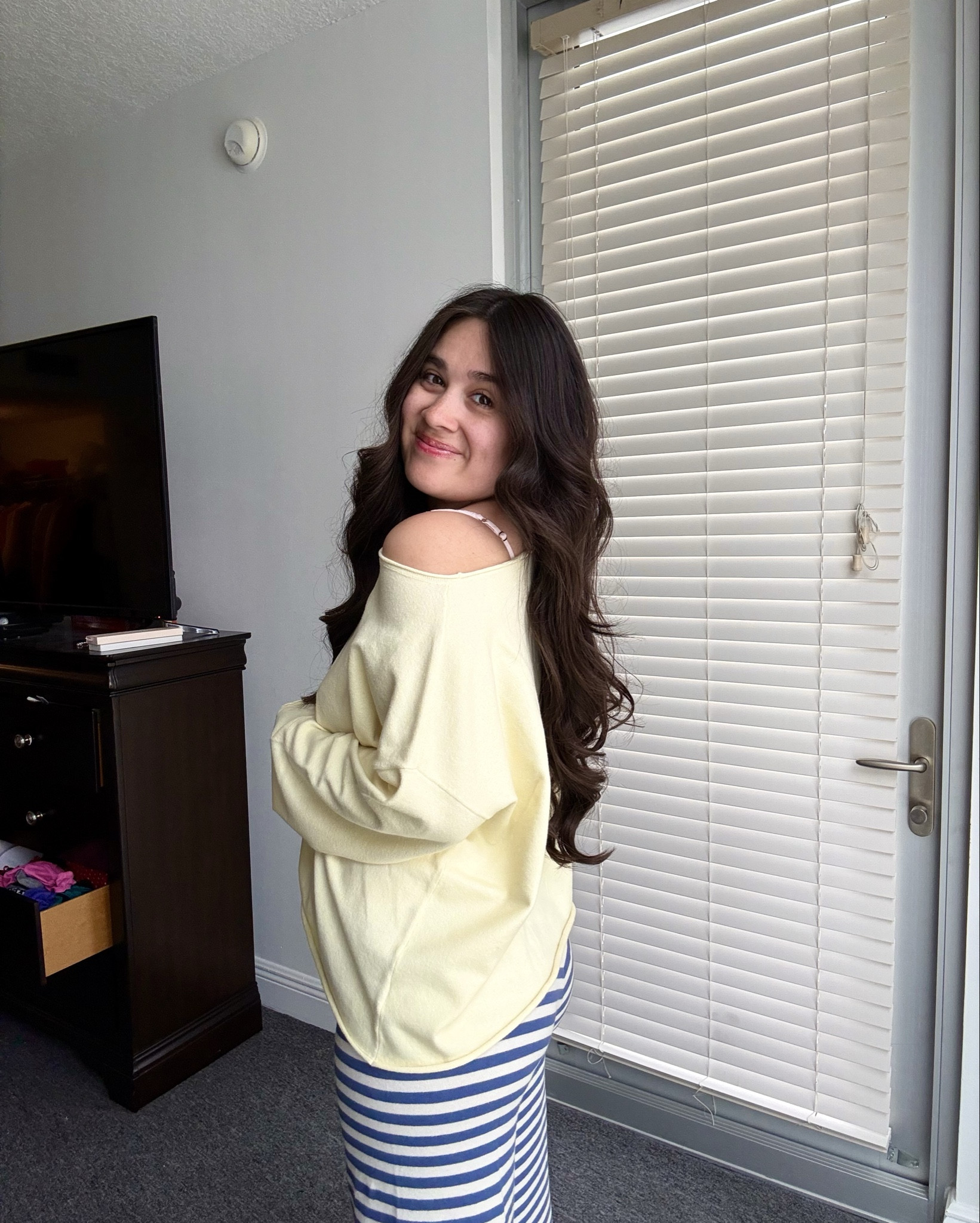 Soft sweater and trousers. Sweater size M. Trousers size XS.

#LTKdayinmylife #LTKootd #LTKgrwm