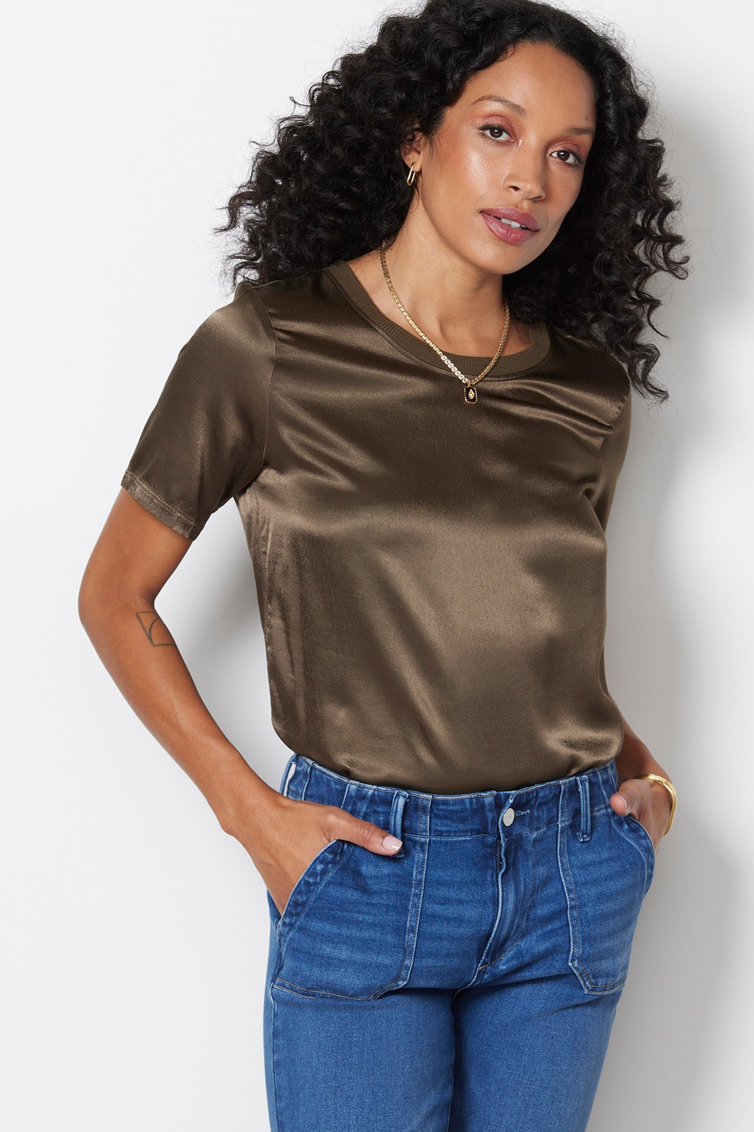 LA MADE Nights In The City Silky Tee | EVEREVE | Evereve