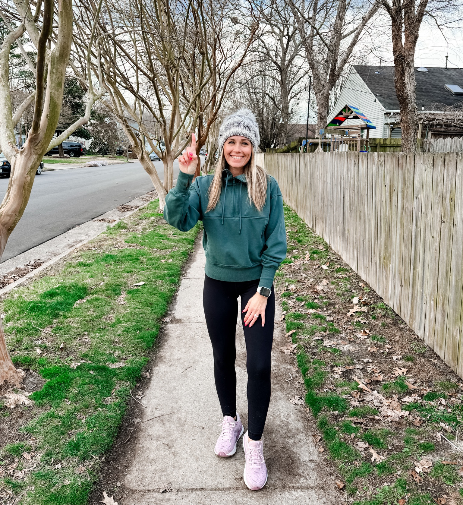 Women’s active workout wear

#LTKfindsunder50 #LTKfitness #LTKsalealert