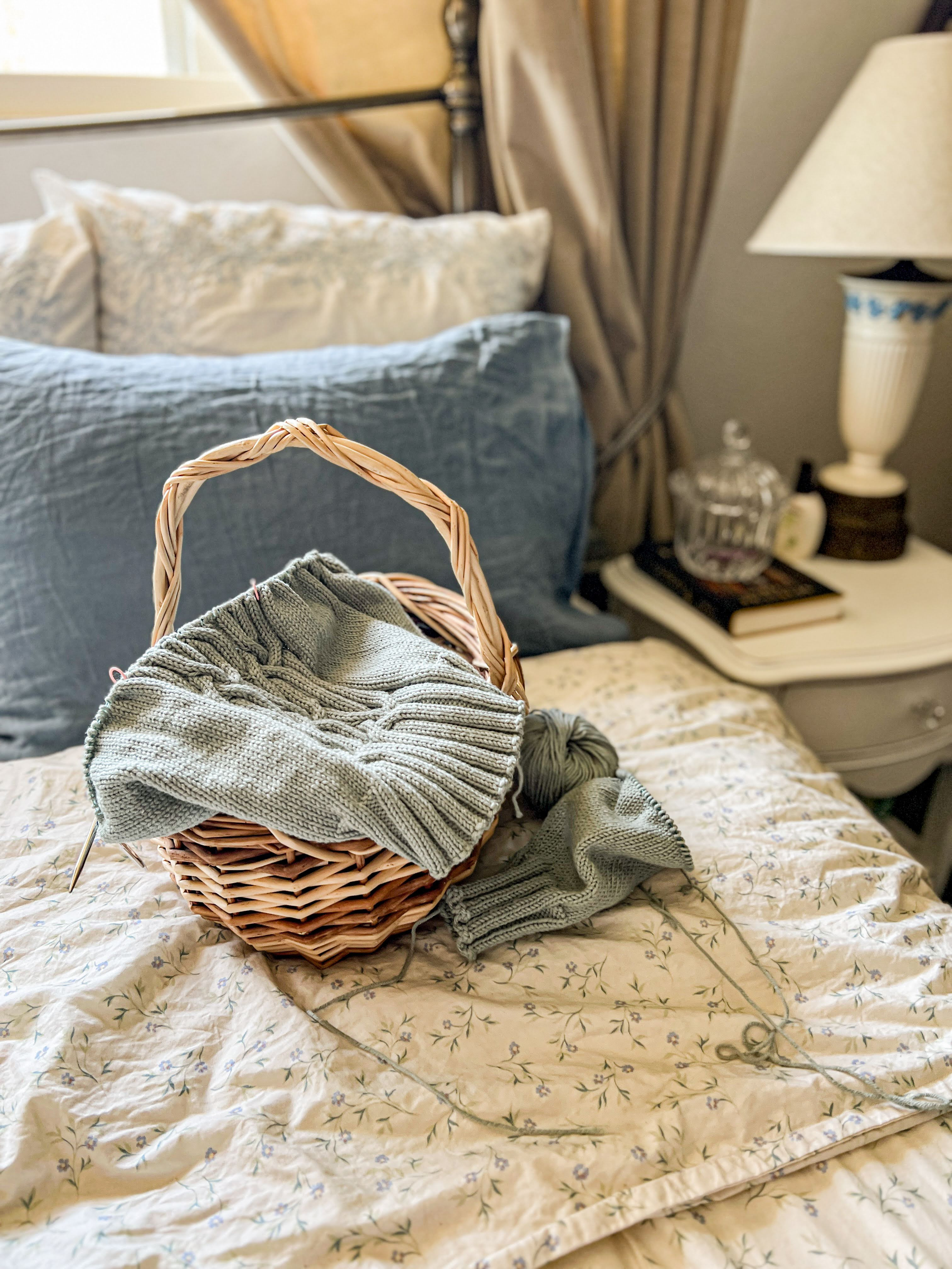 A bit of morning knitting on some fresh new bedding. Piglet in Bed is sold out of this exact duvet cover, but I linked two others that are pretty close, and they still have the linen pillow cases! 

 #LTKHome #LTKFindsUnder50 #LTKFindsUnder100