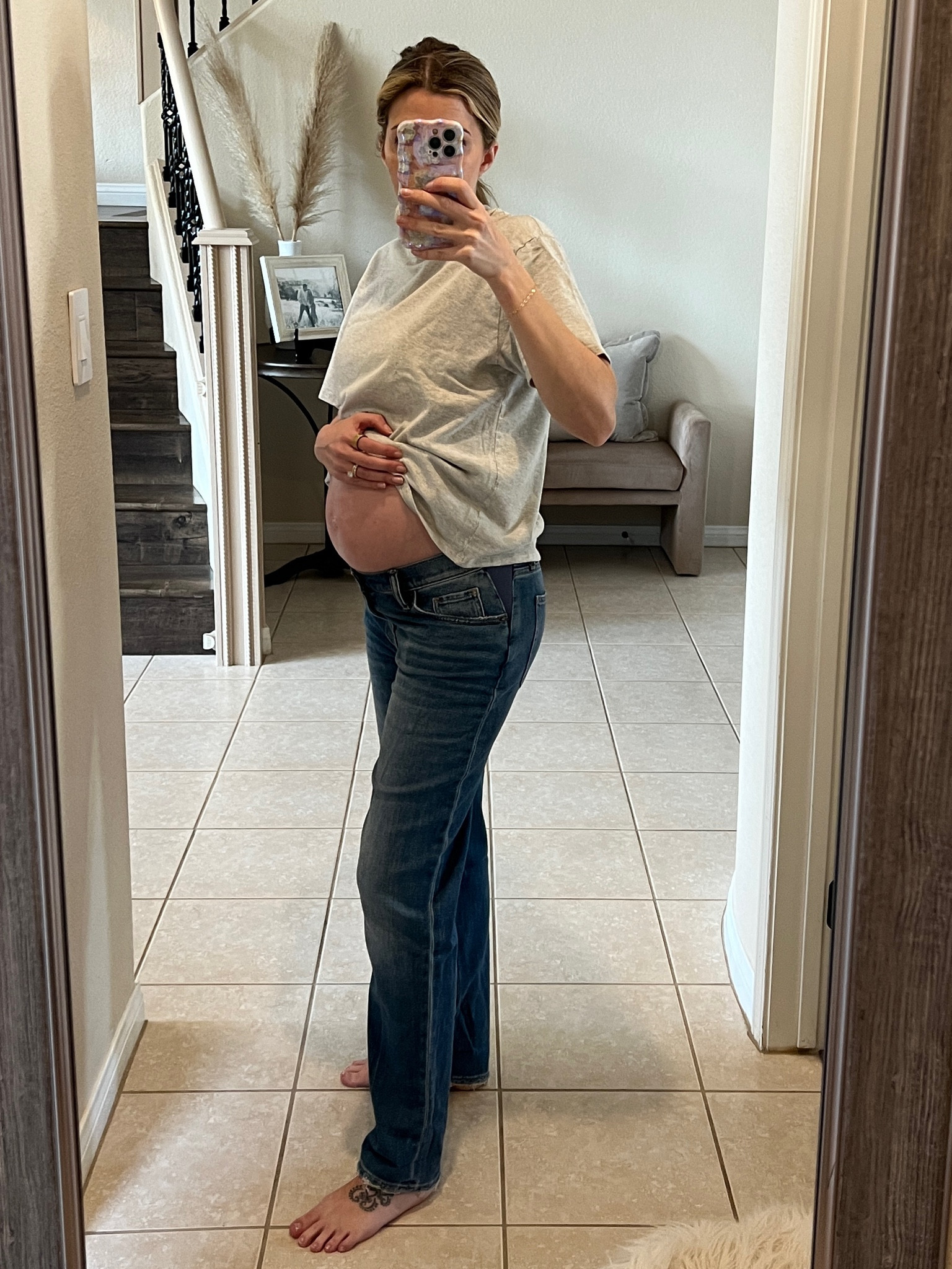 Finally found a pair of maternity jeans that don’t feel maternity 