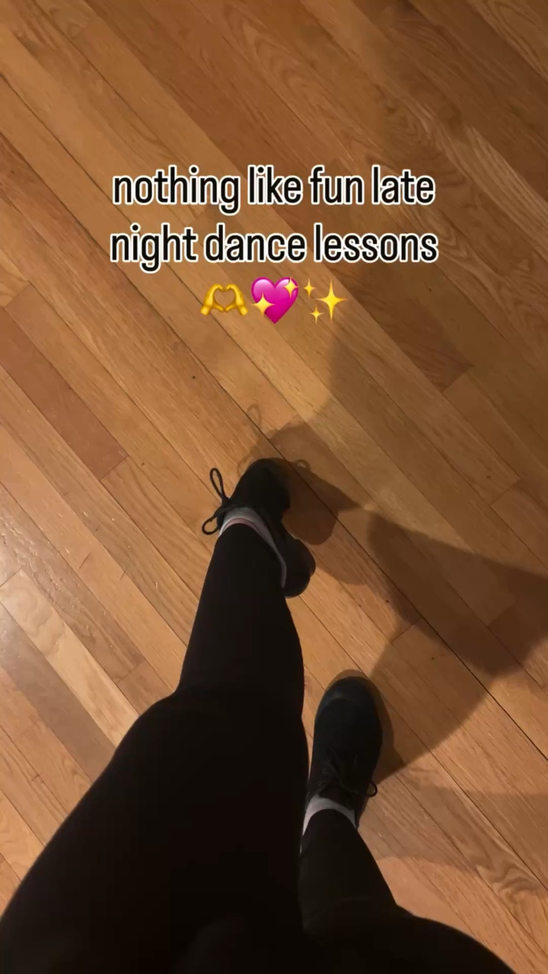 gosh i missed this ✨ worked on a fun project tonight! it’s always so rewarding to help other people have the time of their lives (pun intended!) 

💖 follow @thebananniediaries for more behind the scenes dancing adventures

#thebananniediaries #ballroomdancing #timeofyourlife #dirtydancinglift #followyourdream