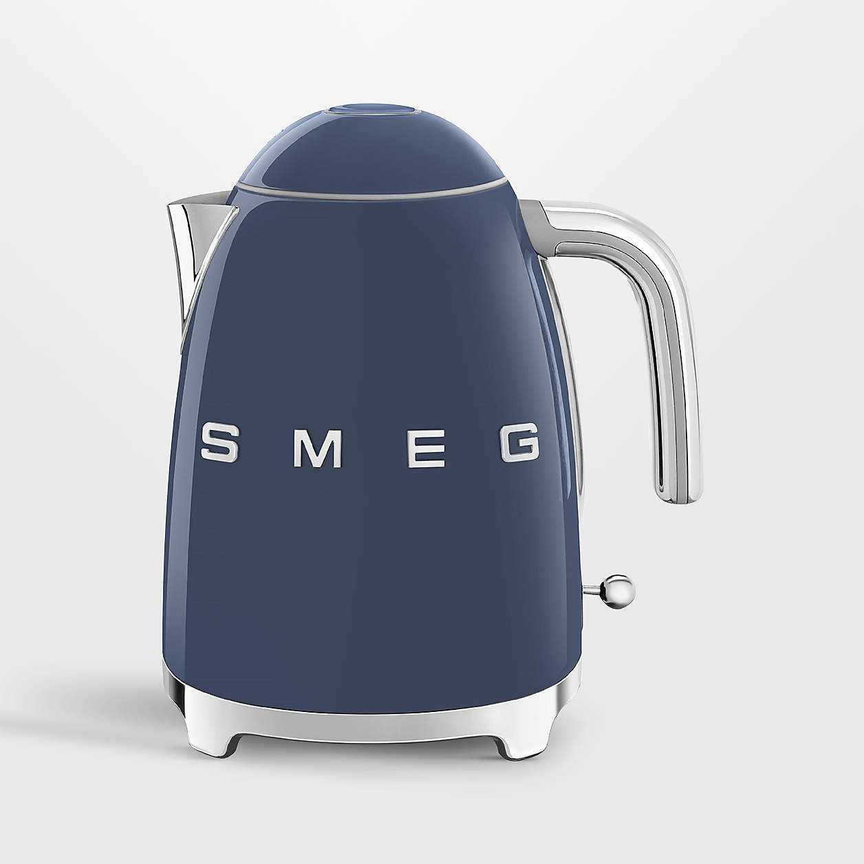 SMEG Navy Retro Electric Tea Kettle + Reviews | Crate & Barrel | Crate & Barrel