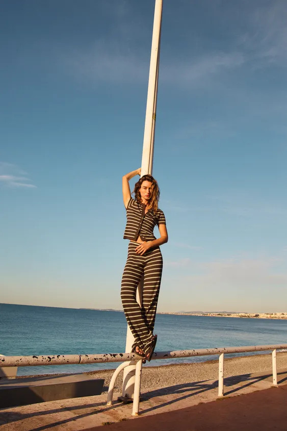 STRIPED PANTS | Zara US