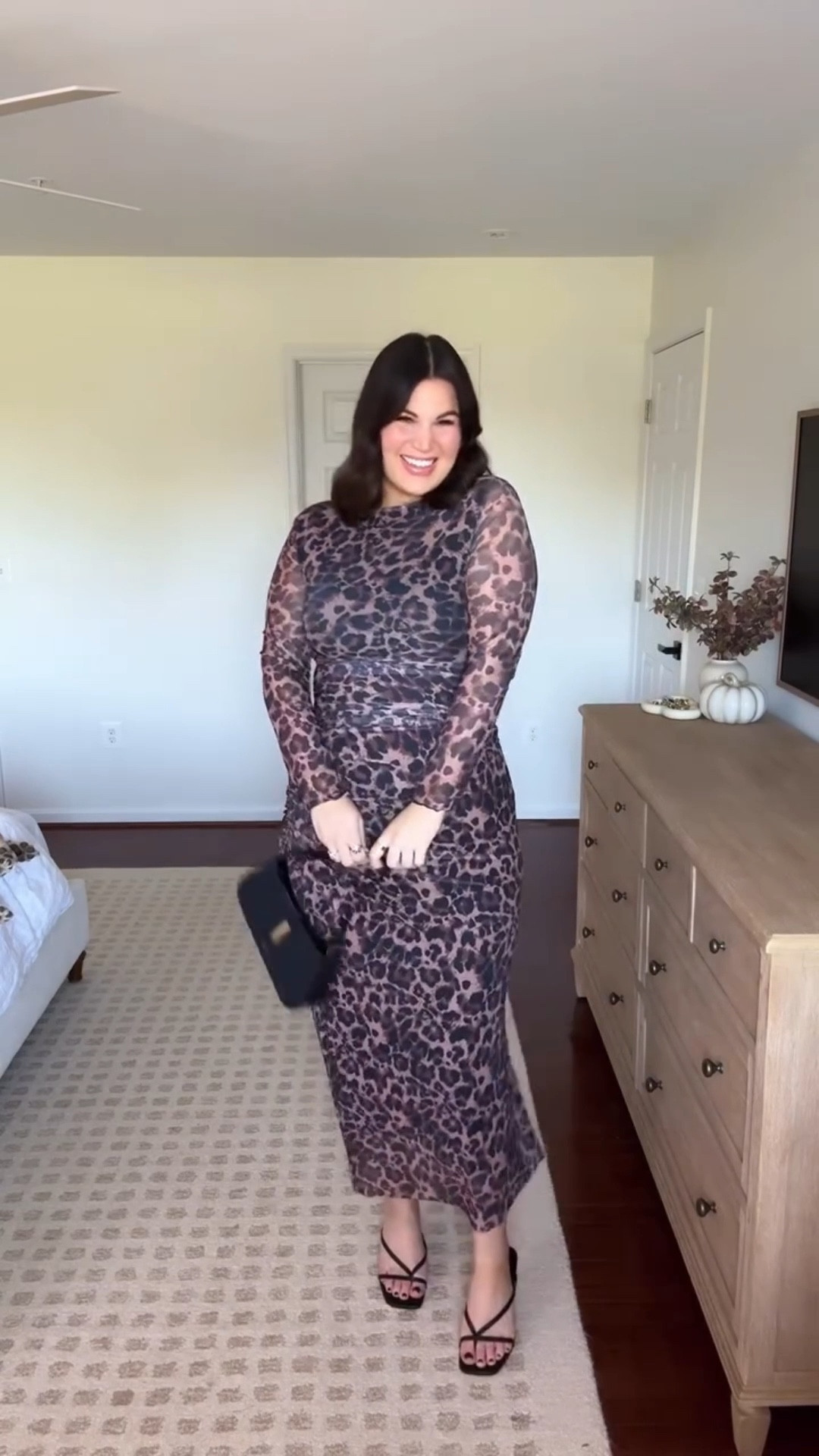 Going out outfit! Perfect for a date night or girls night!

Shapewear + bralette - xl 
Dress - large 
Heels - 9 



#LTKFindsUnder50 #LTKSeasonal #LTKMidsize