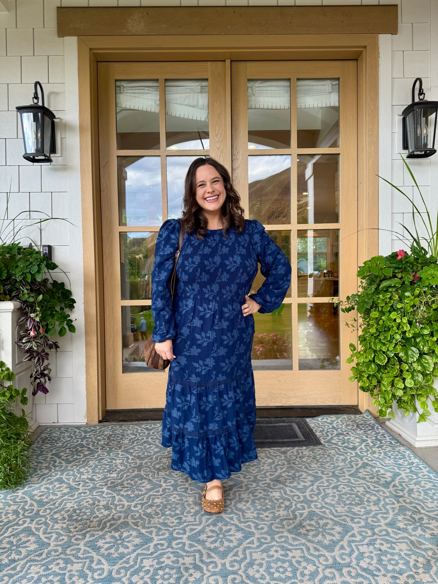 The perfect easy fall dress from Amazon. Love the texture, ruching and pockets. Would also look great with boots or a denim jacket. 


#falldress

#LTKOver40 #LTKMidsize #LTKSeasonal