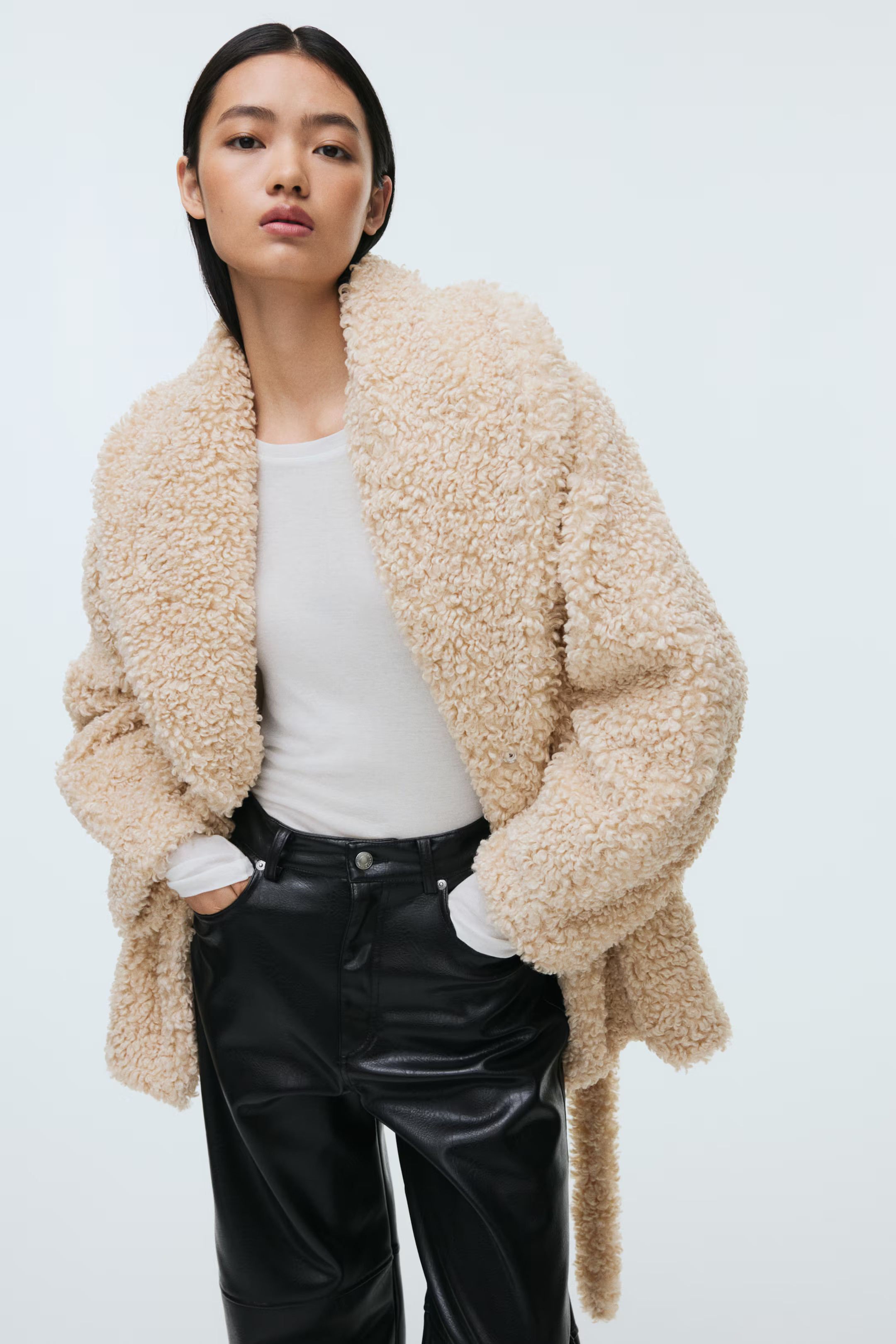 Tie-Belt Teddy Fleece Coat | H&M (US + CA)