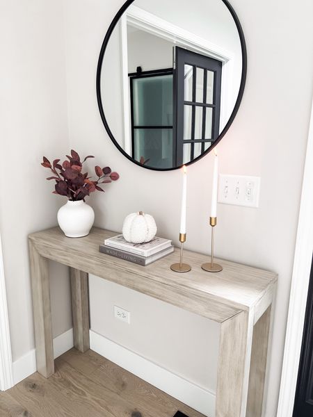 Fall console styling.

#LTKfindsunder100 #LTKfindsunder50 #LTKhome