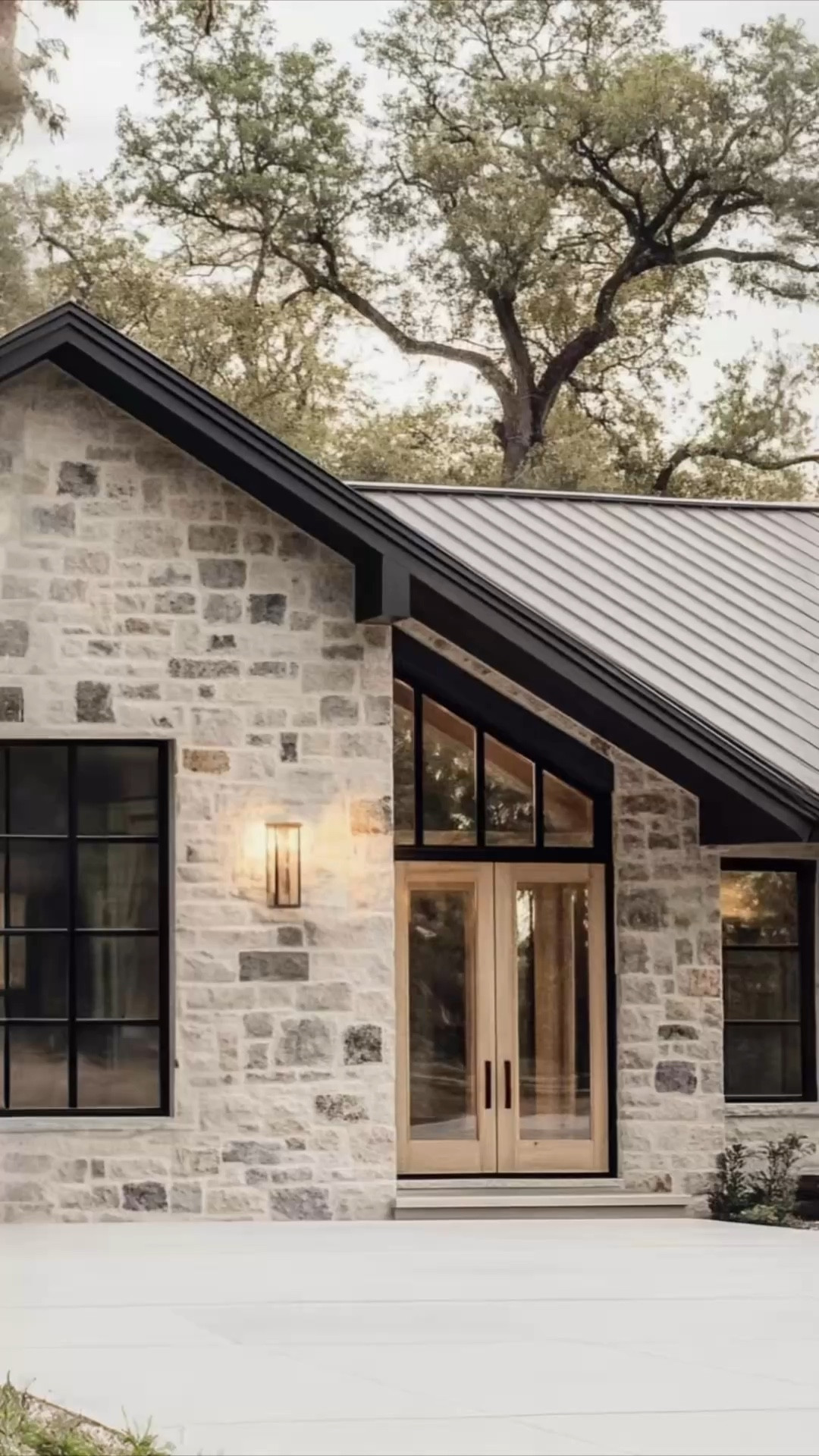 Modern Craftsman inspiration 🤍

#LTKHome #LTKSaleAlert