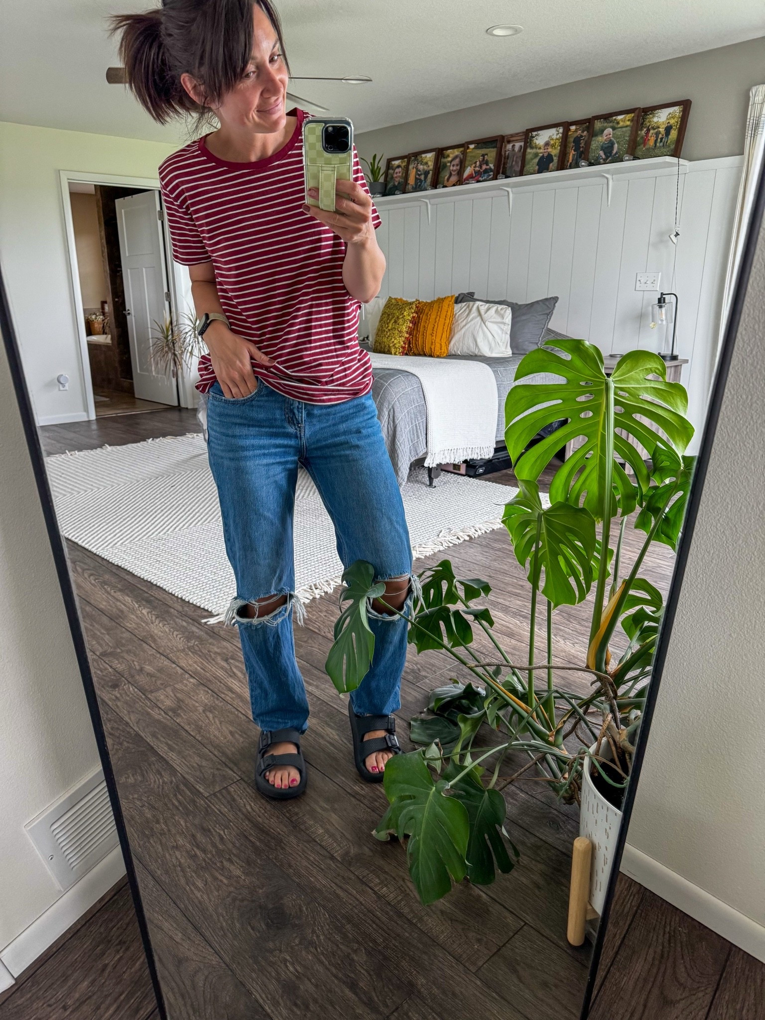 Comfy outfit to get me out the door.

Shirt: small Walmart 
Pants: 25 Levi’s

#LTKootd #LTKmomlife #LTKselfcare