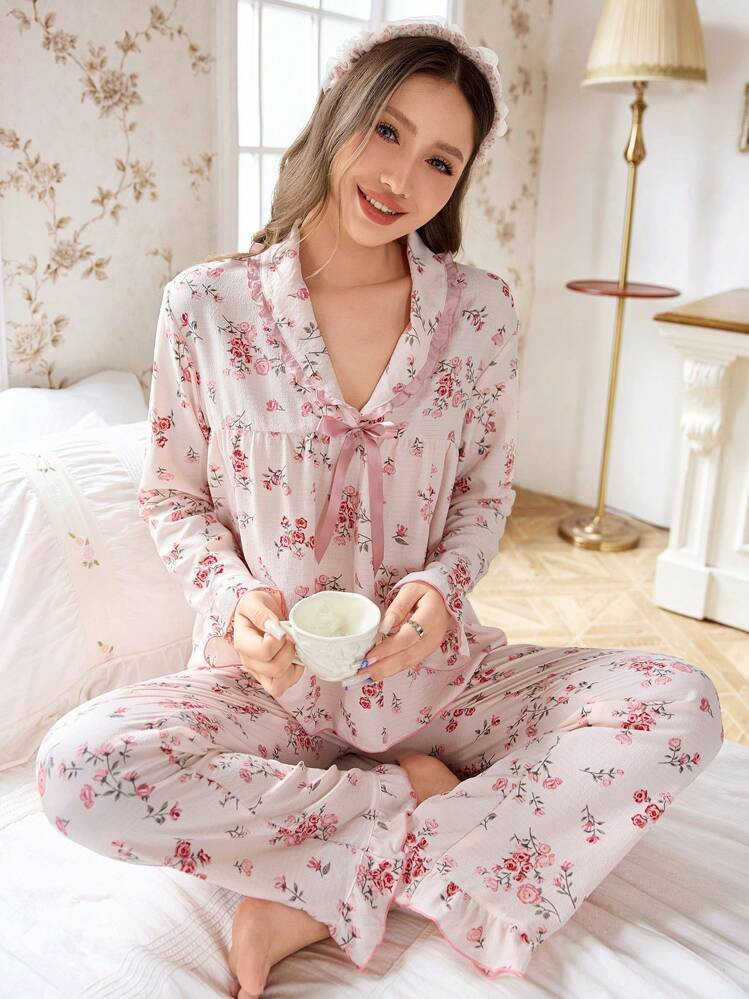 FloralLove Women's Comfy Ditsy Floral Bowknot Decor Top And Pants Sleepwear Pajama Set, Autumn Holiday Season, Cozy And Elegant Details, Fall Winter Clothes | SHEIN
