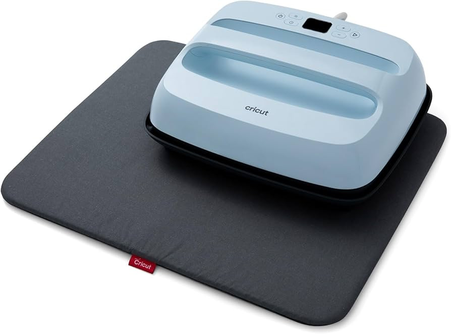 Cricut EasyPress 3 Heat Press Machine (12 "x 10") with Heat Press Mat (15.5" x 12.5") | Amazon (US)