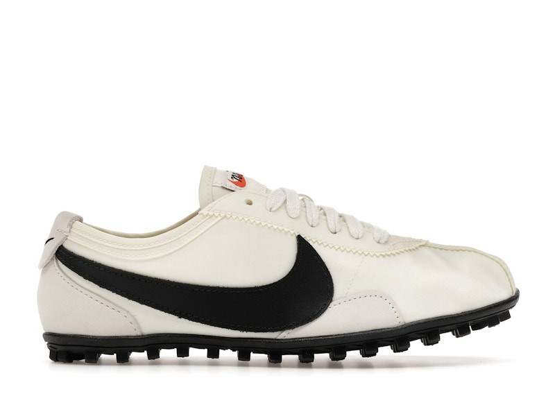 Nike Moon Shoe (Women's) Sneakers in Soft Pearl/Black | StockX