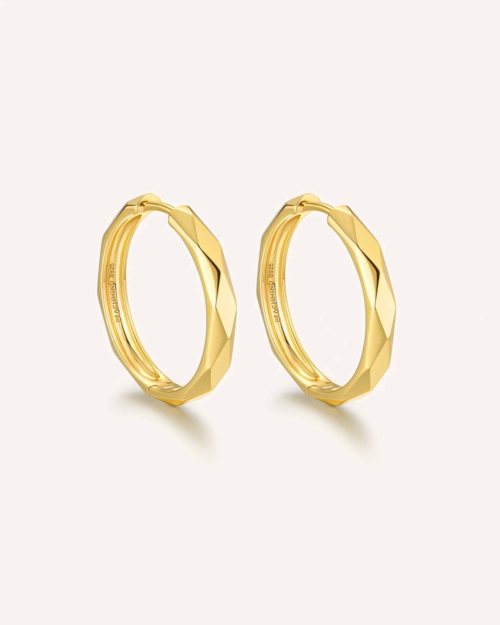 Facette Hoops | PEACHMIND