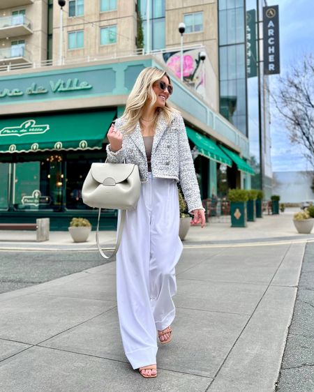 
It’s giving “spring in my step” 💐 // I love styling tweed outfits during transition seasons ⇢ follow me in the LTK app to shop this look 🤍

#tweed #whitepants #springfashion #springworkwear #neutralstyle 