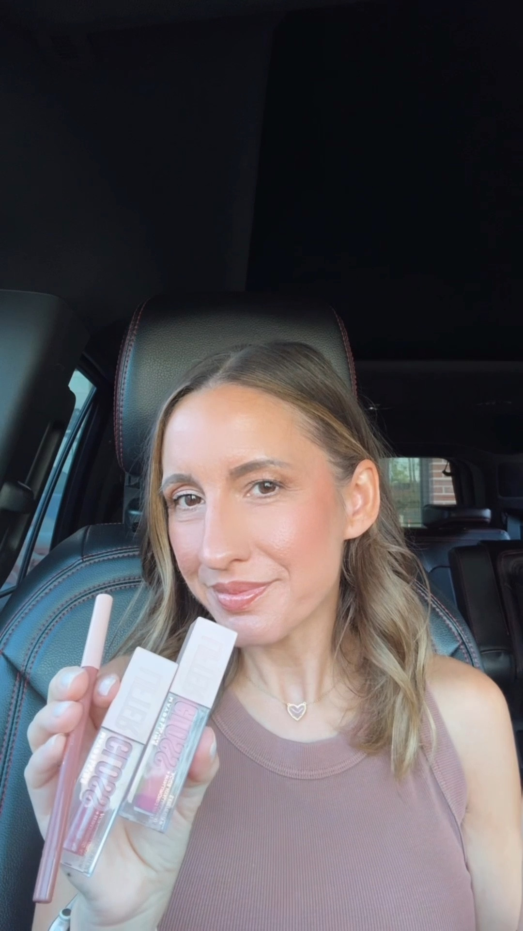 Lip combo that got a coco vibe to it. 
Brownie glazed lip vibes with affordable lipliner and lipgloss. 
Maybelline lip lifter Liner: Big Lift 
Maybelline lipgloss: Petal 
Maybelline lipgloss: Brass
Lip combo 


#LTKPetite #LTKOver40 #LTKBeauty