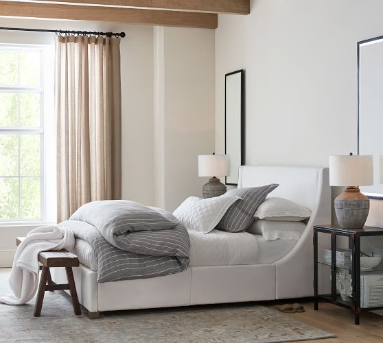 Quilts | Pottery Barn (US)