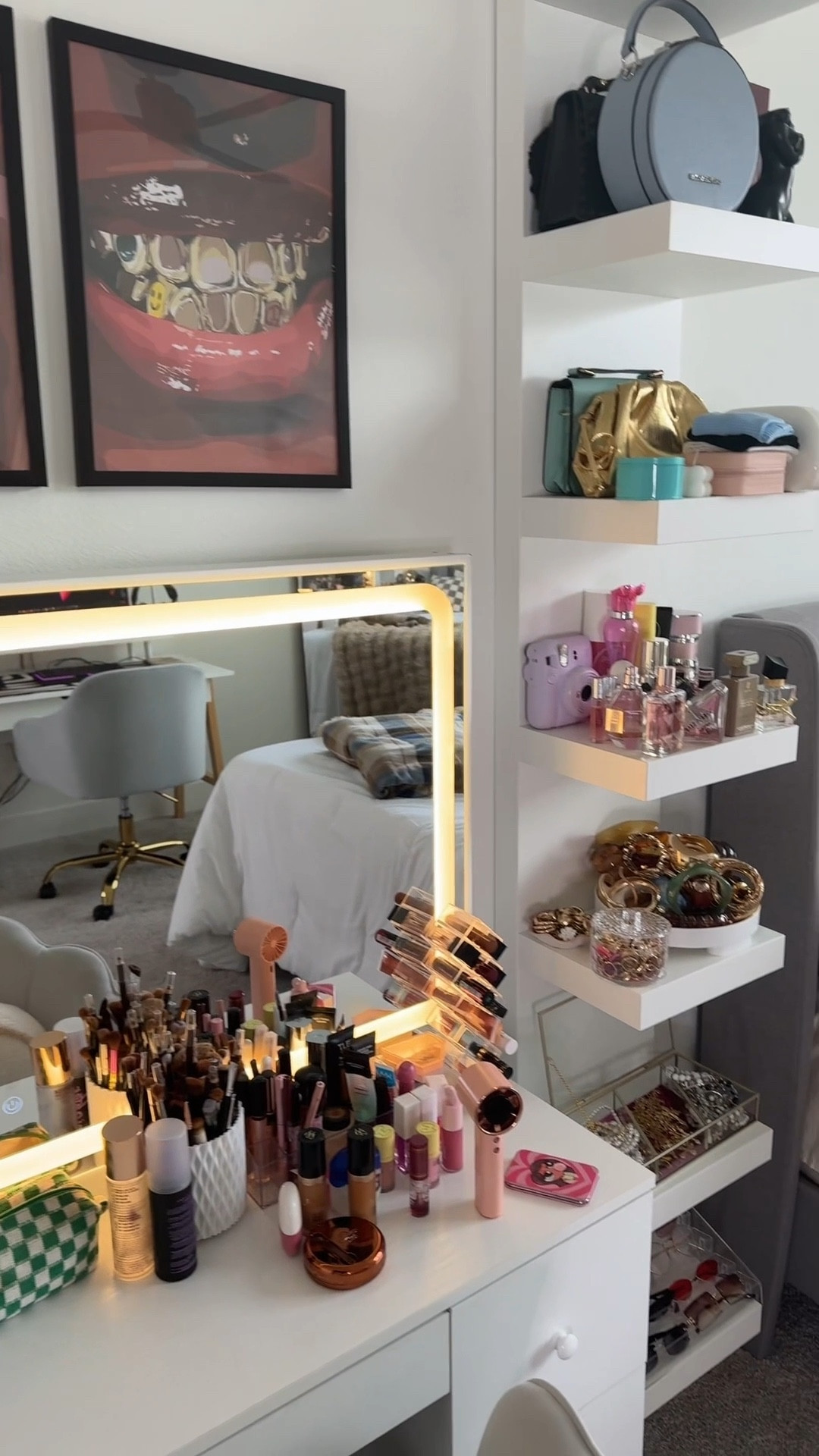 Cutest shelf, desk, and chair to transform your bedroom. ✨

#officechair #5layershelf #vanitydesk #girlyapartment #girlybedroom #bedroomdecor 

#LTKHome #LTKSeasonal #LTKFindsUnder50
