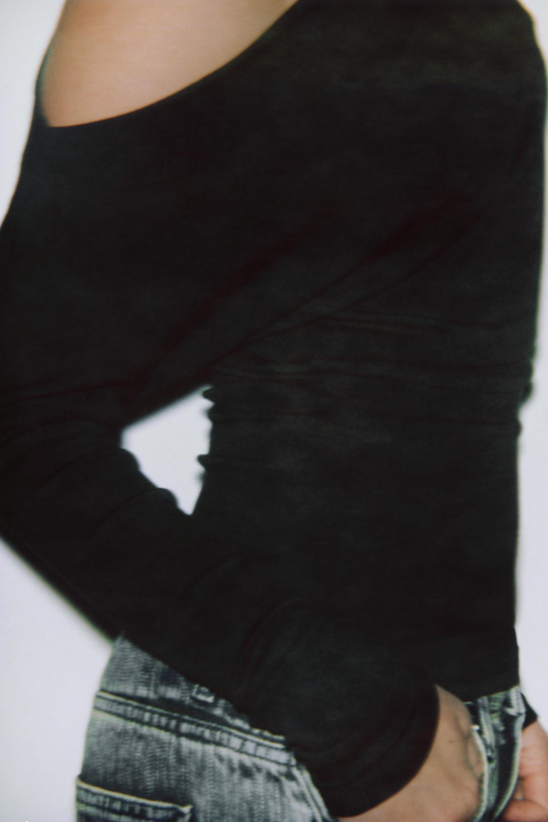 ASYMMETRIC SOFT TOP | Zara US