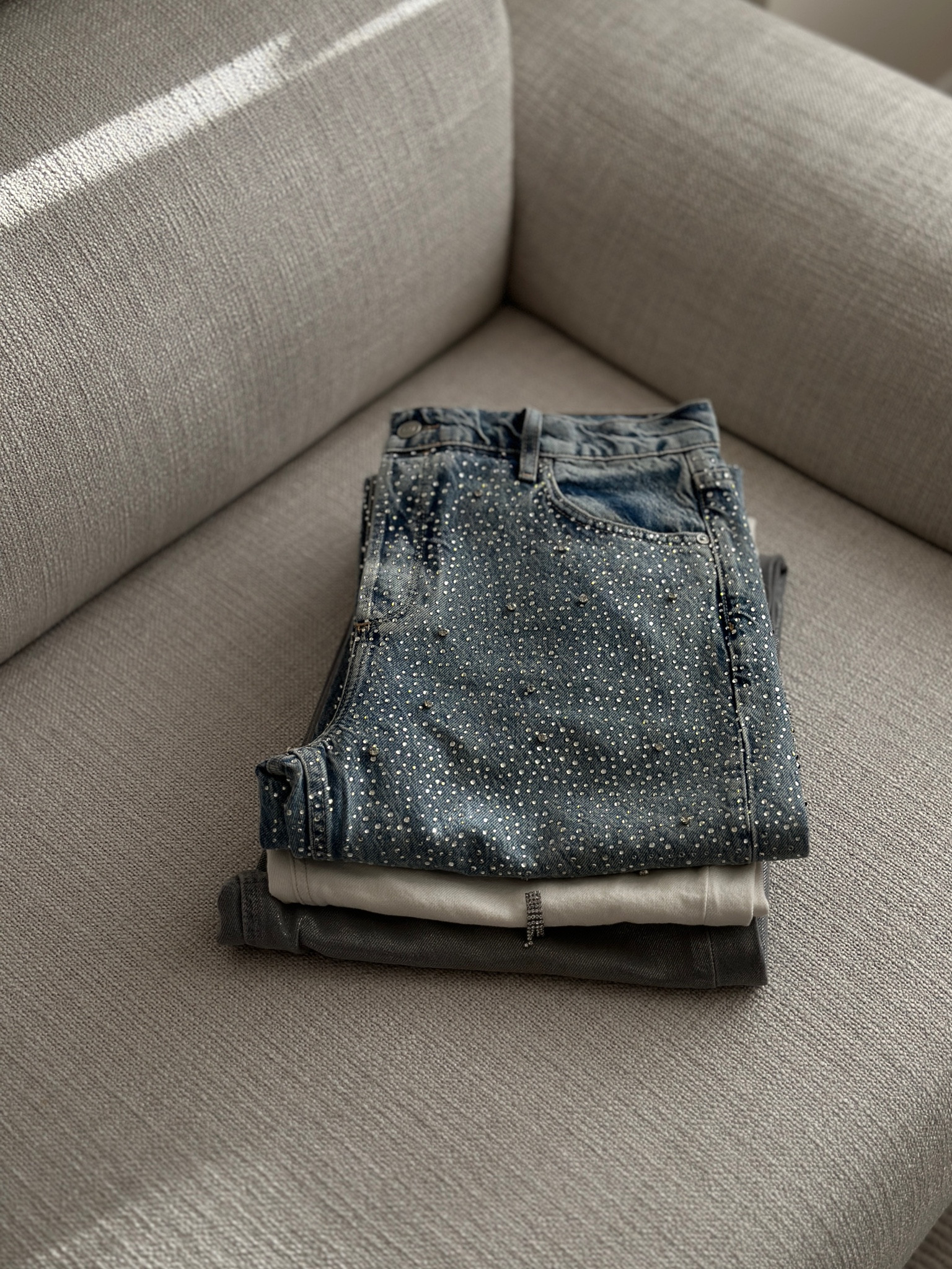 3 favourite showstopper Embellished Jeans!

#LTKparties #LTKeurope #LTKSeasonal