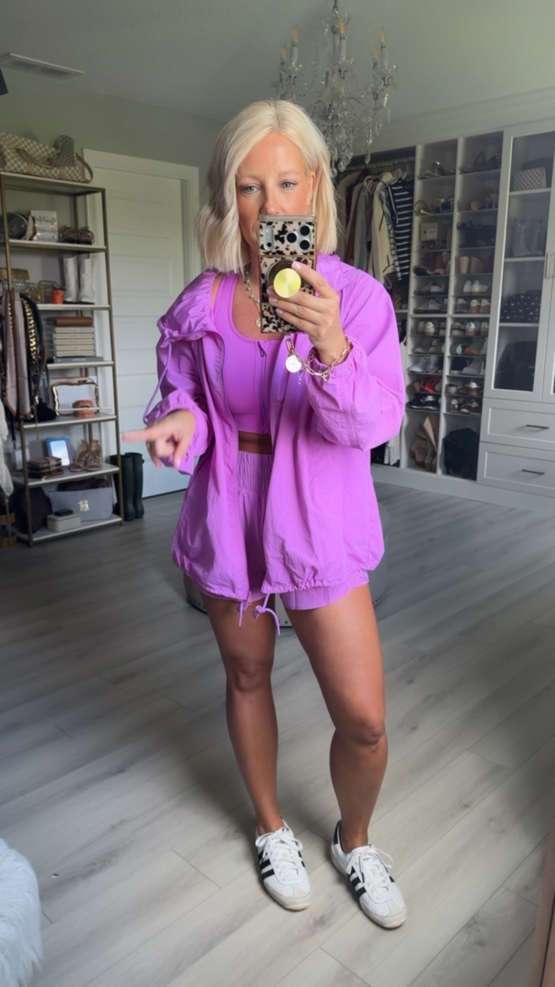 How good is this?!?! The colors quality, and the athleisure style that fits my busy life!!!
⬇️⬇️⬇️
Jacket small (runs big)
Shorts medium (could have done small - big in waist)
Bra medium 

#LTKfitnessgoals #LTKmomlife #LTKSaleAlert