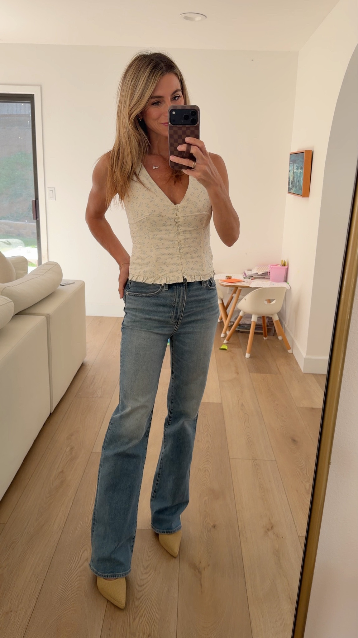 What I’m wearing this weekend.
Discount for @VICI is TENLEY35 for 35% off
Jeans are @Pistola Denim - i got them at my fav local boutique swirl boutique! 


#LTKOver40 #LTKMothersDay #LTKootd