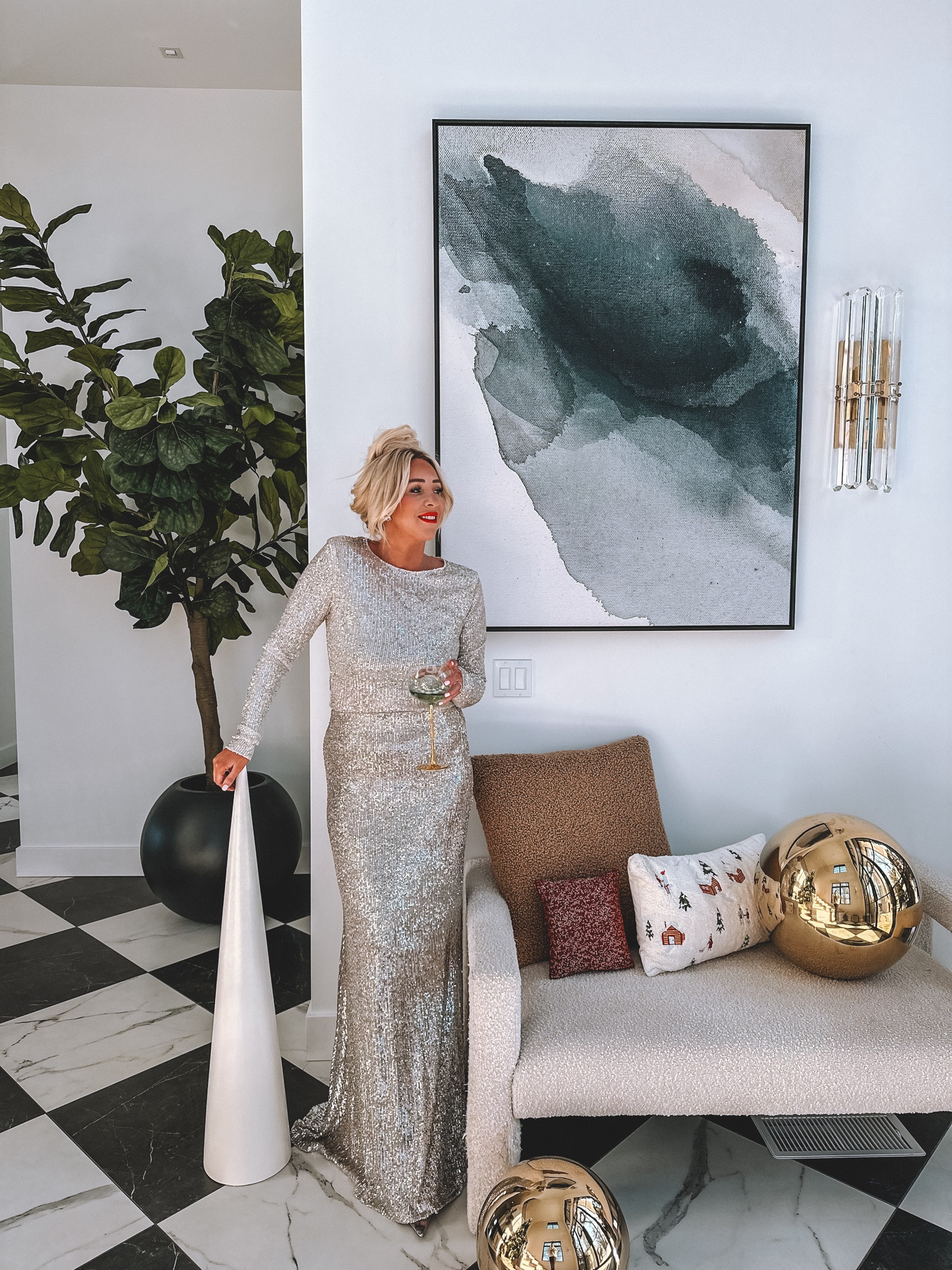 Wearing a medium in top and skirt ✨❤️