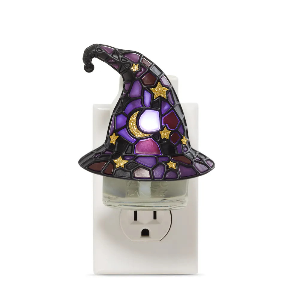 Twilight Hat ScentPlug\u00ae Diffuser with Light | Yankee Candle
