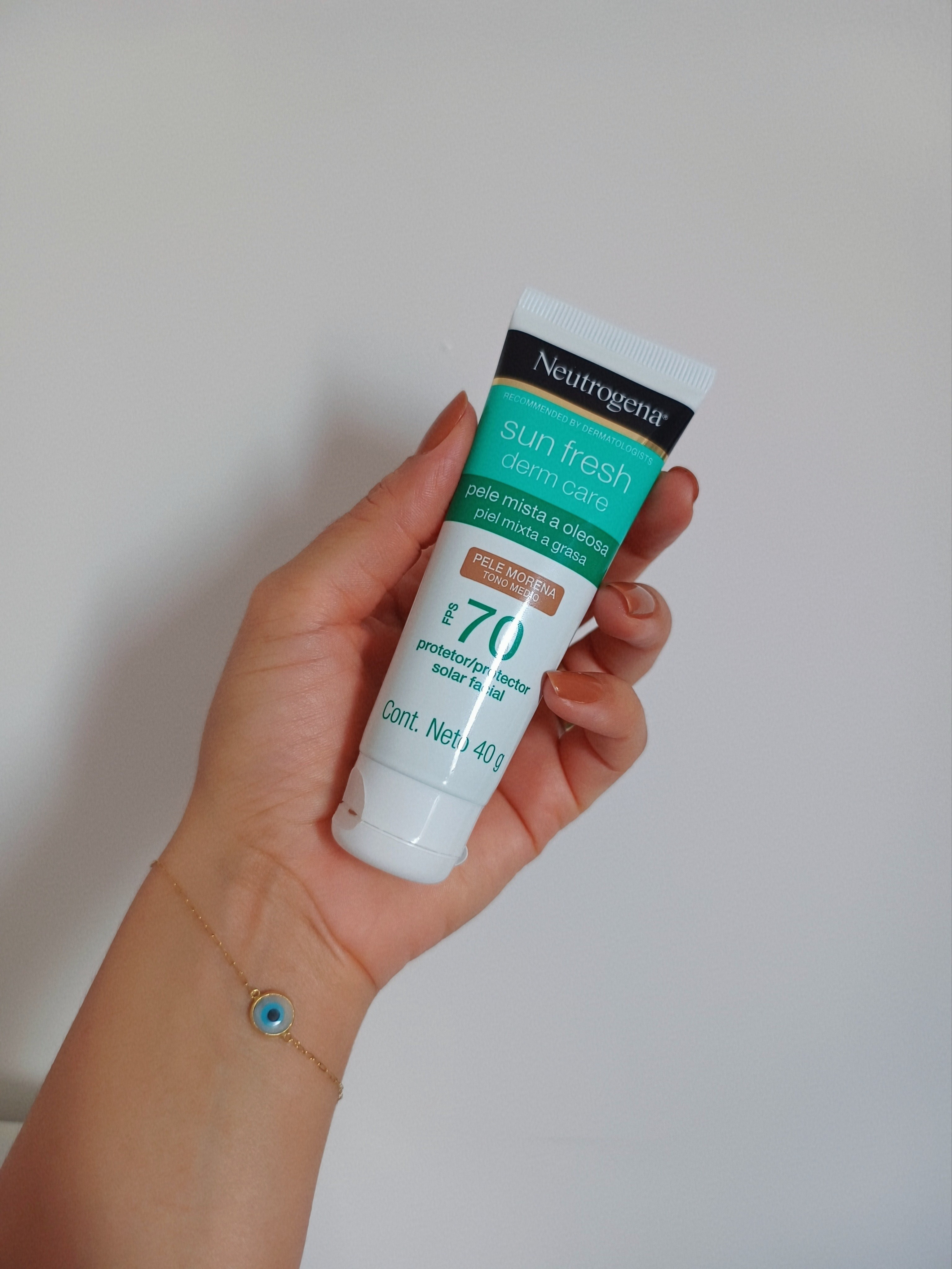 Melhor protetor solar com cor da vida! Ótima cobertura e proteção ✨

#LTKbrasil #LTKstyletip #LTKbeauty