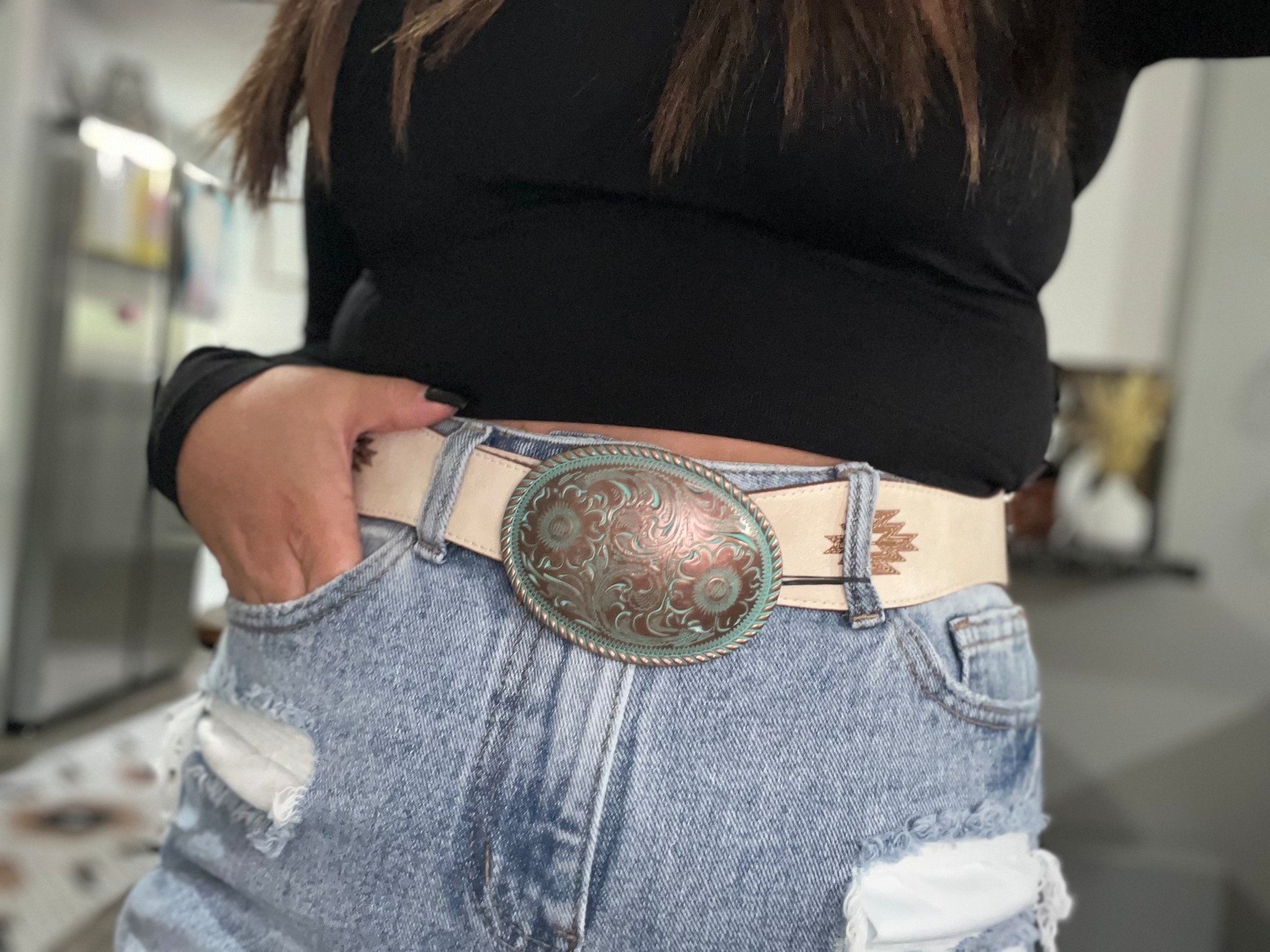 Somethin bout a cute western belt 🤎


#LTKStyleTip #LTKFindsUnder50 #LTKU